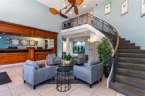 luxury mental health facilities florida.